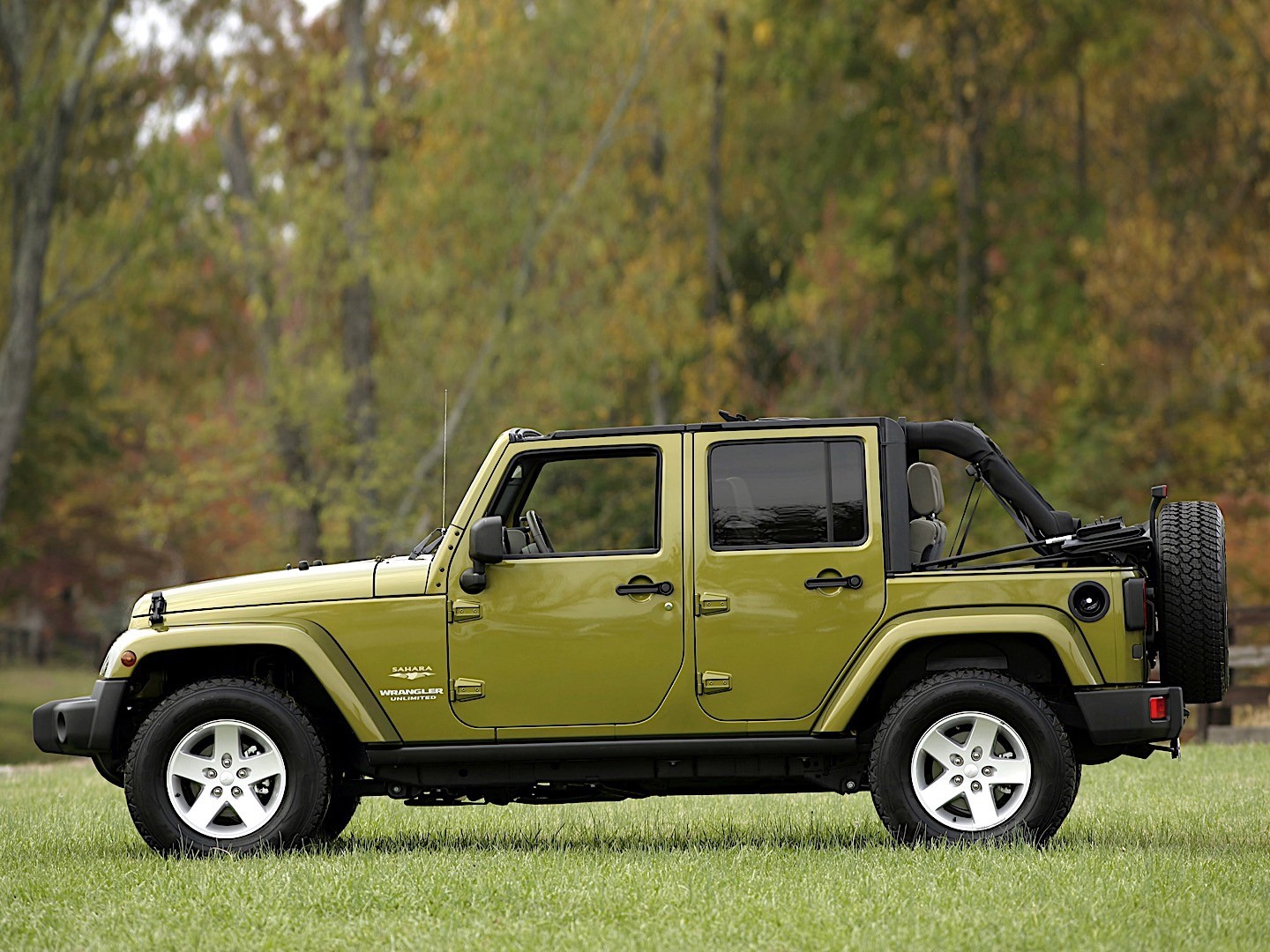 Jeep Wrangler Unlimited photo 12