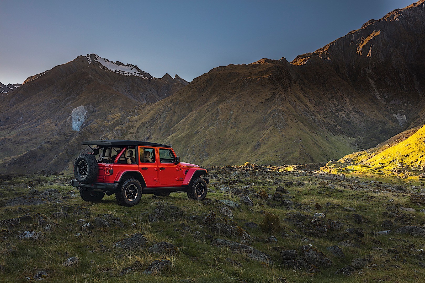 Jeep Wrangler Unlimited photo 16