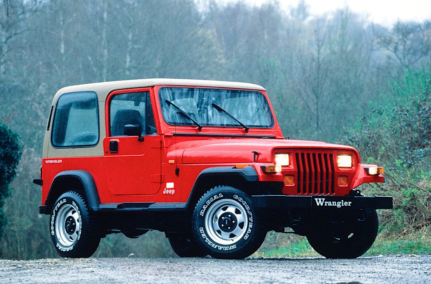 Jeep Wrangler photo 6