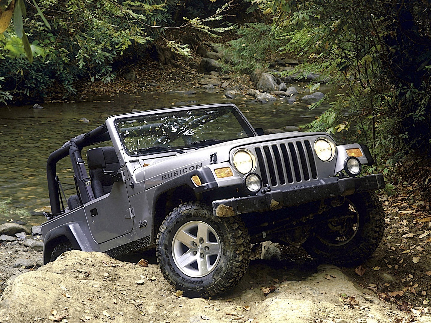 Jeep Wrangler photo 9