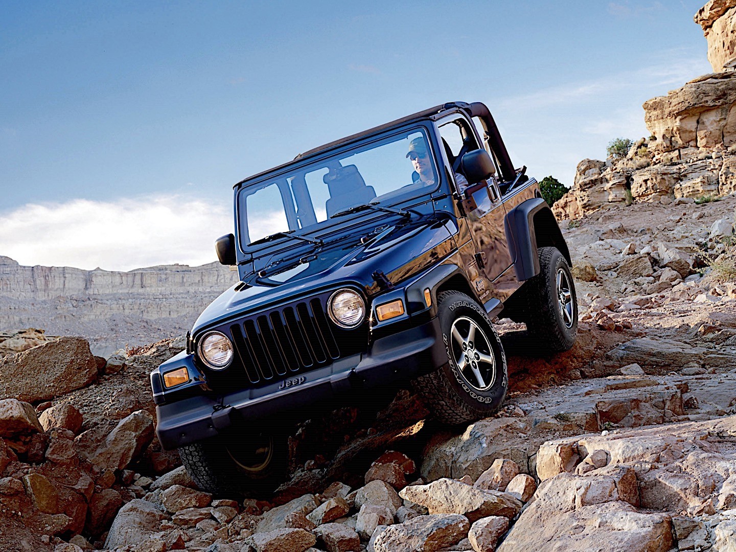 Jeep Wrangler photo 13