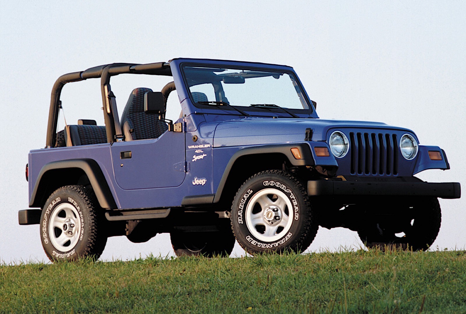 Jeep Wrangler photo 19