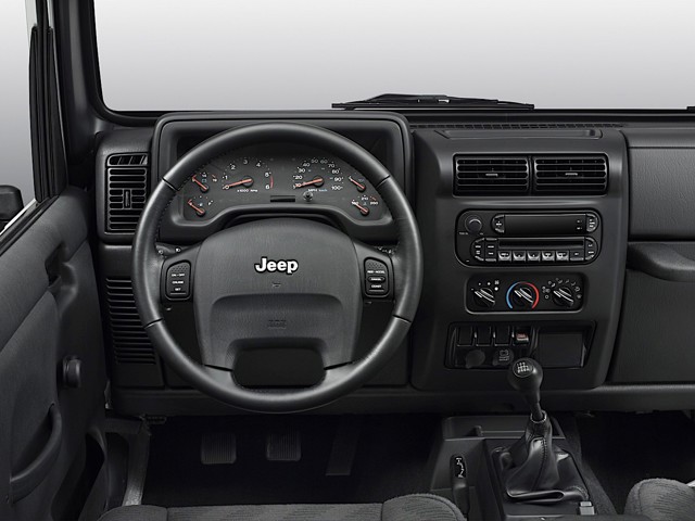 Jeep Wrangler photo 36