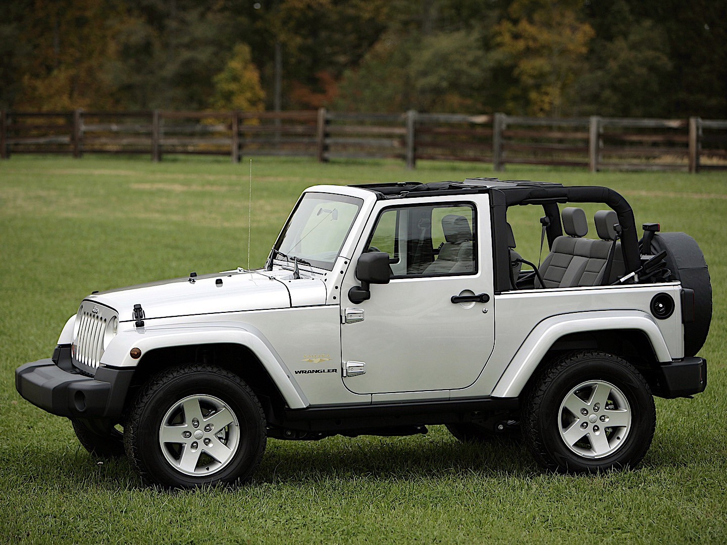 Jeep Wrangler photo 12