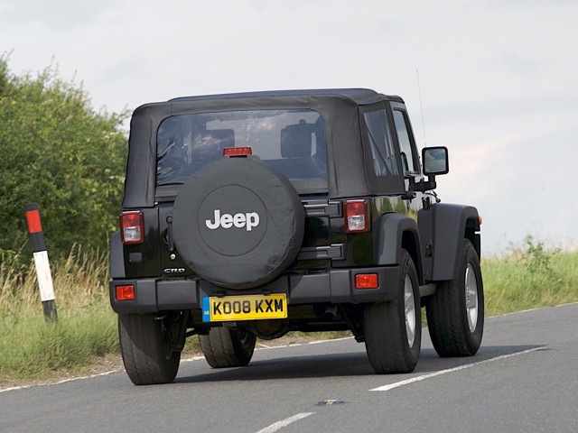 Jeep Wrangler photo 25