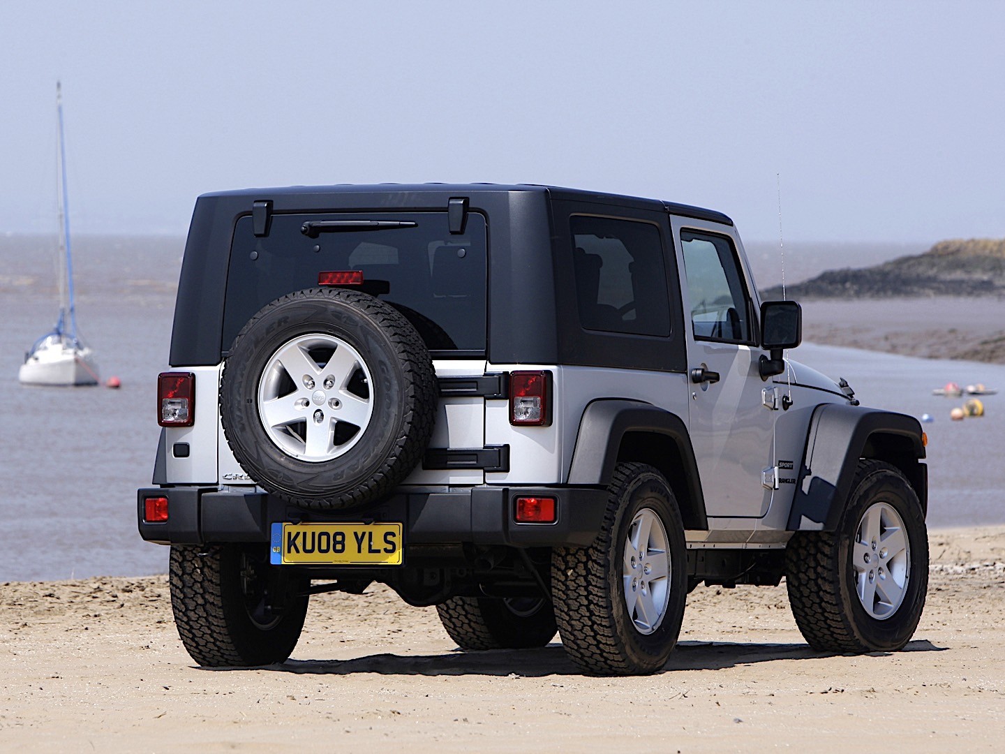 Jeep Wrangler photo 29