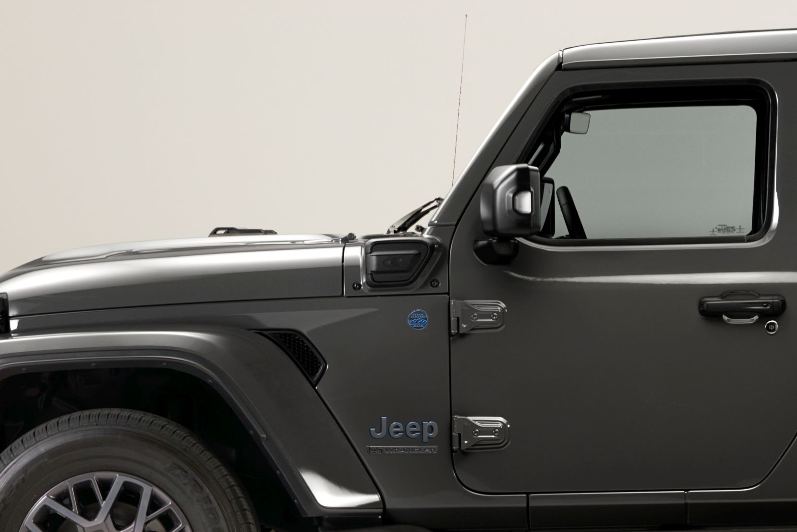 Jeep Wrangler photo 5