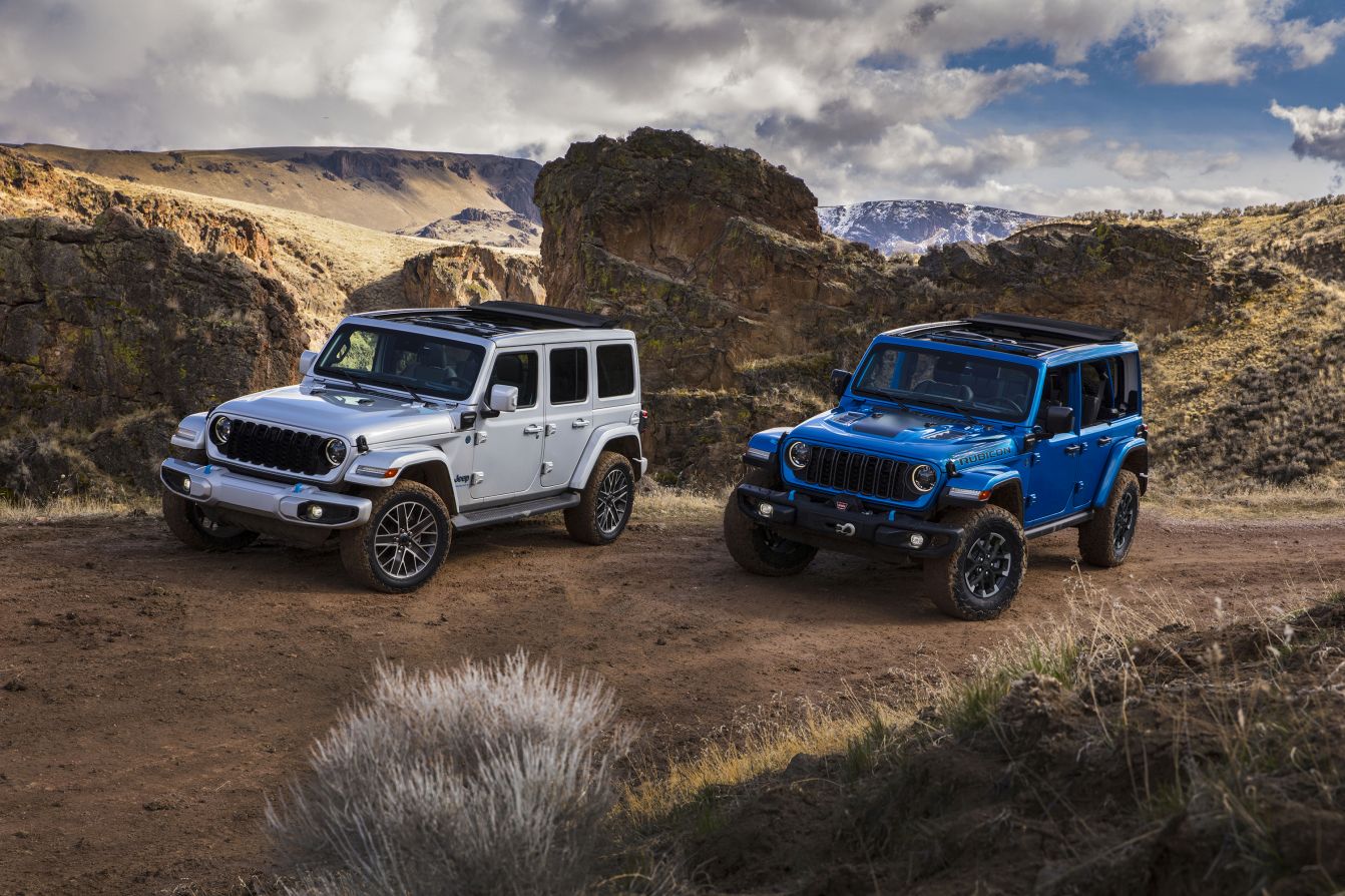 Jeep Wrangler photo 2