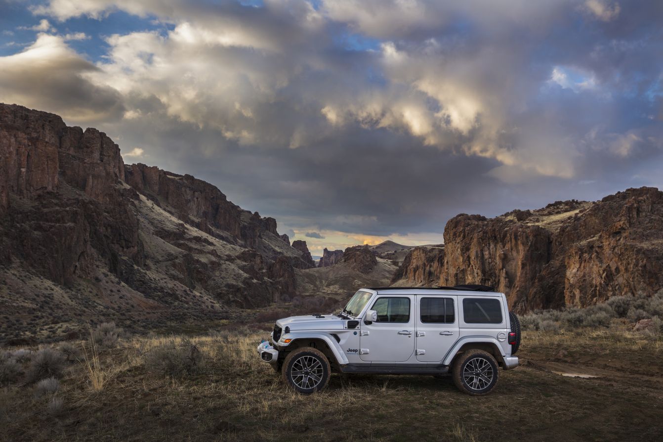 Jeep Wrangler photo 6