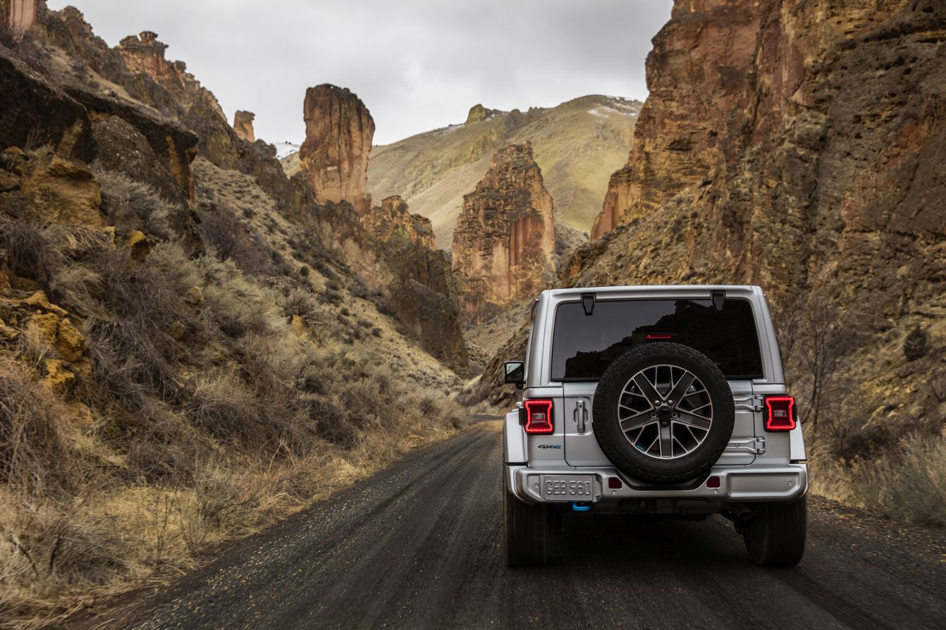 Jeep Wrangler photo 15