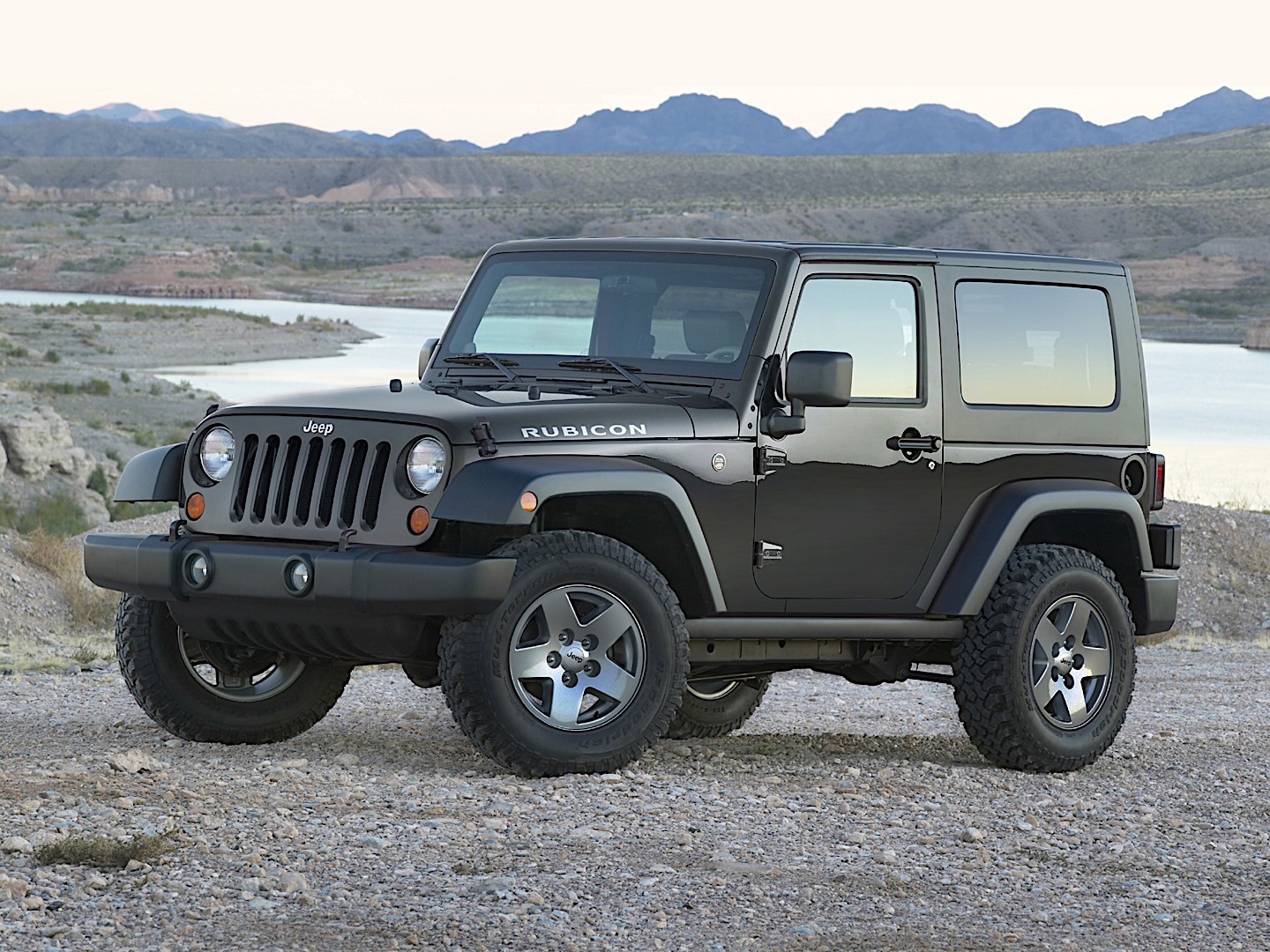 Jeep Wrangler photo 12