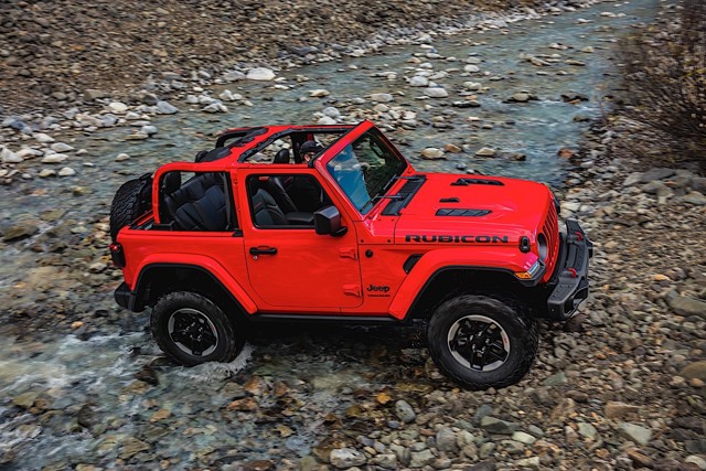 Jeep Wrangler photo 8