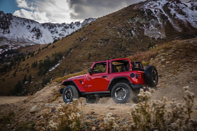 Jeep Wrangler photo 15