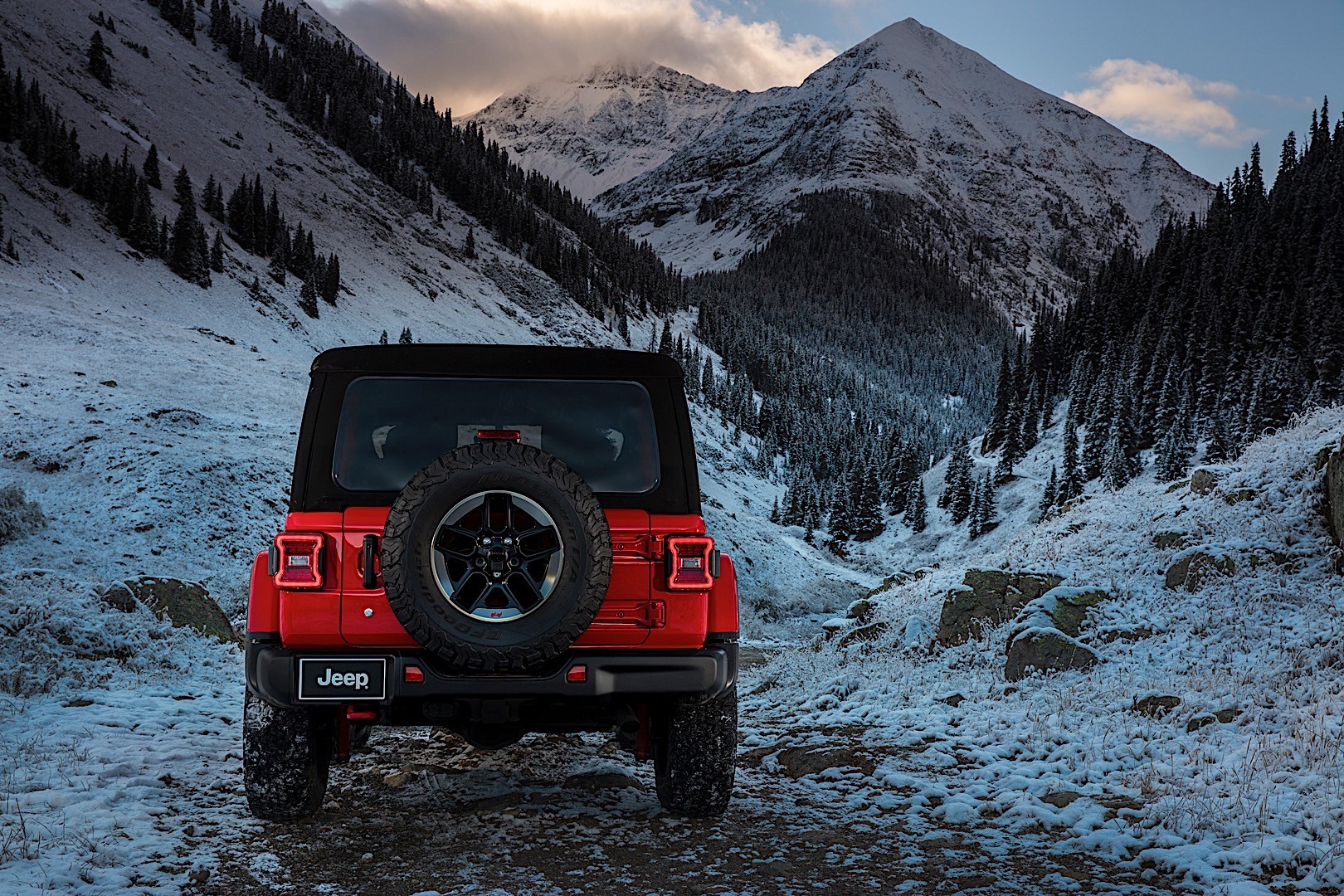 Jeep Wrangler photo 25