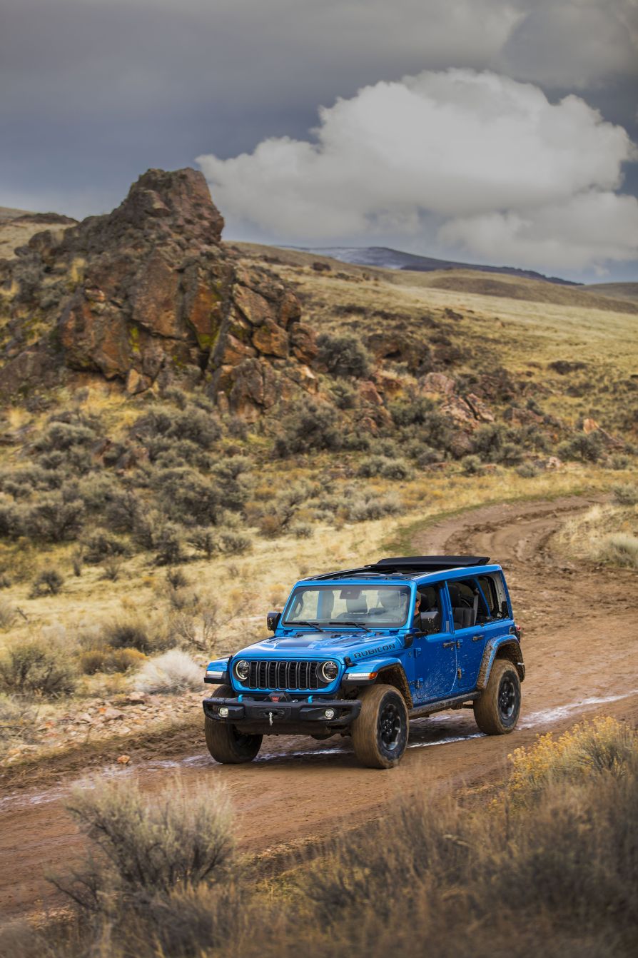 Jeep Wrangler photo 6