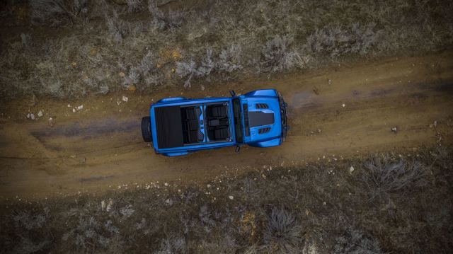 Jeep Wrangler photo 7