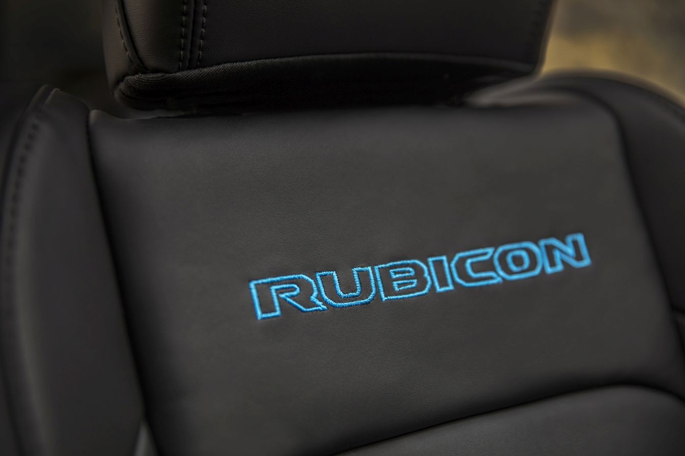 Jeep Wrangler photo 23