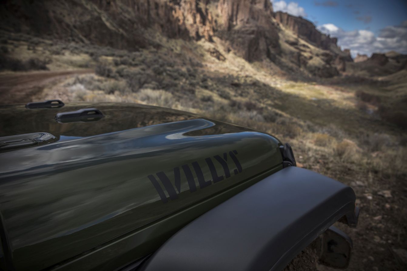 Jeep Wrangler photo 3