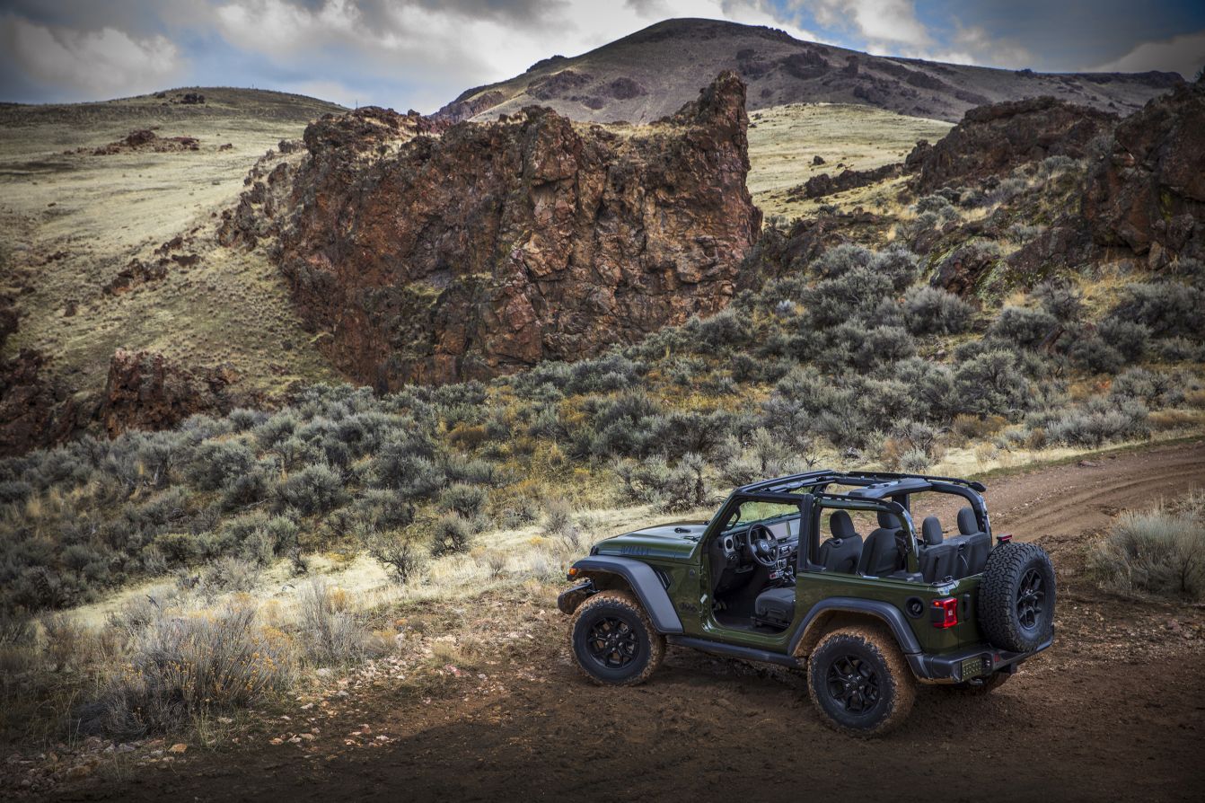 Jeep Wrangler photo 4
