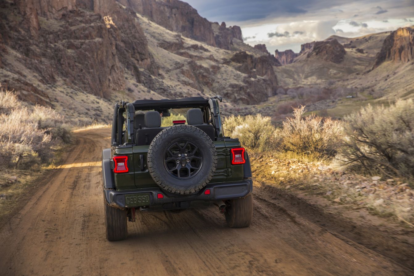 Jeep Wrangler photo 10