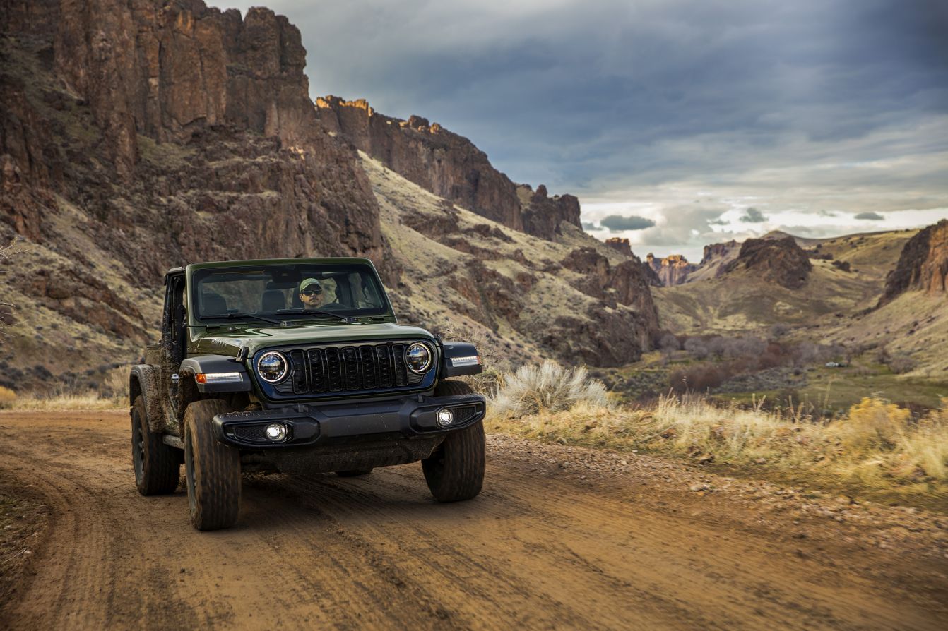 Jeep Wrangler photo 11