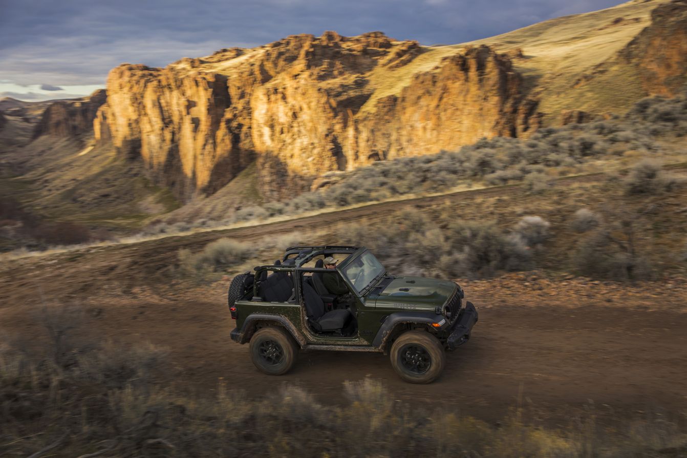 Jeep Wrangler photo 13