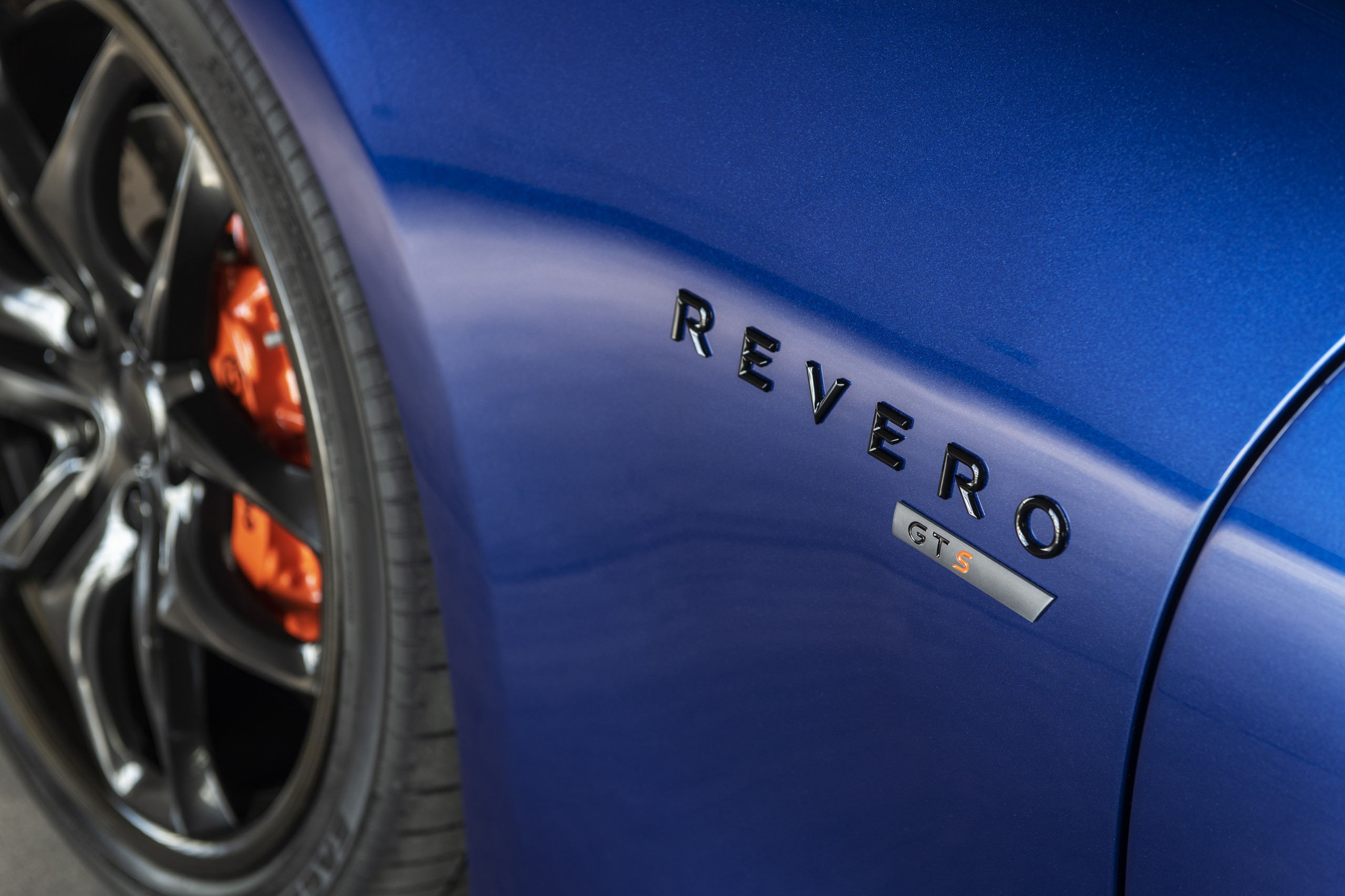 Karma Revero Gts photo 7