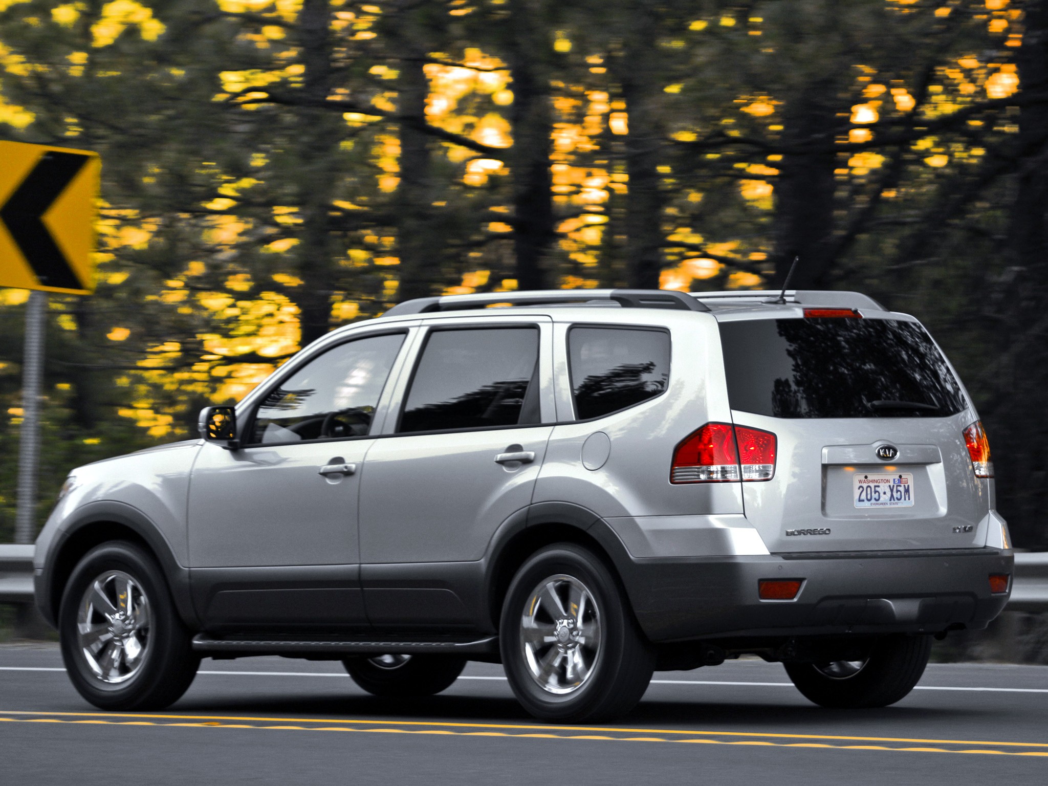 Kia Borrego / Mohave photo 20