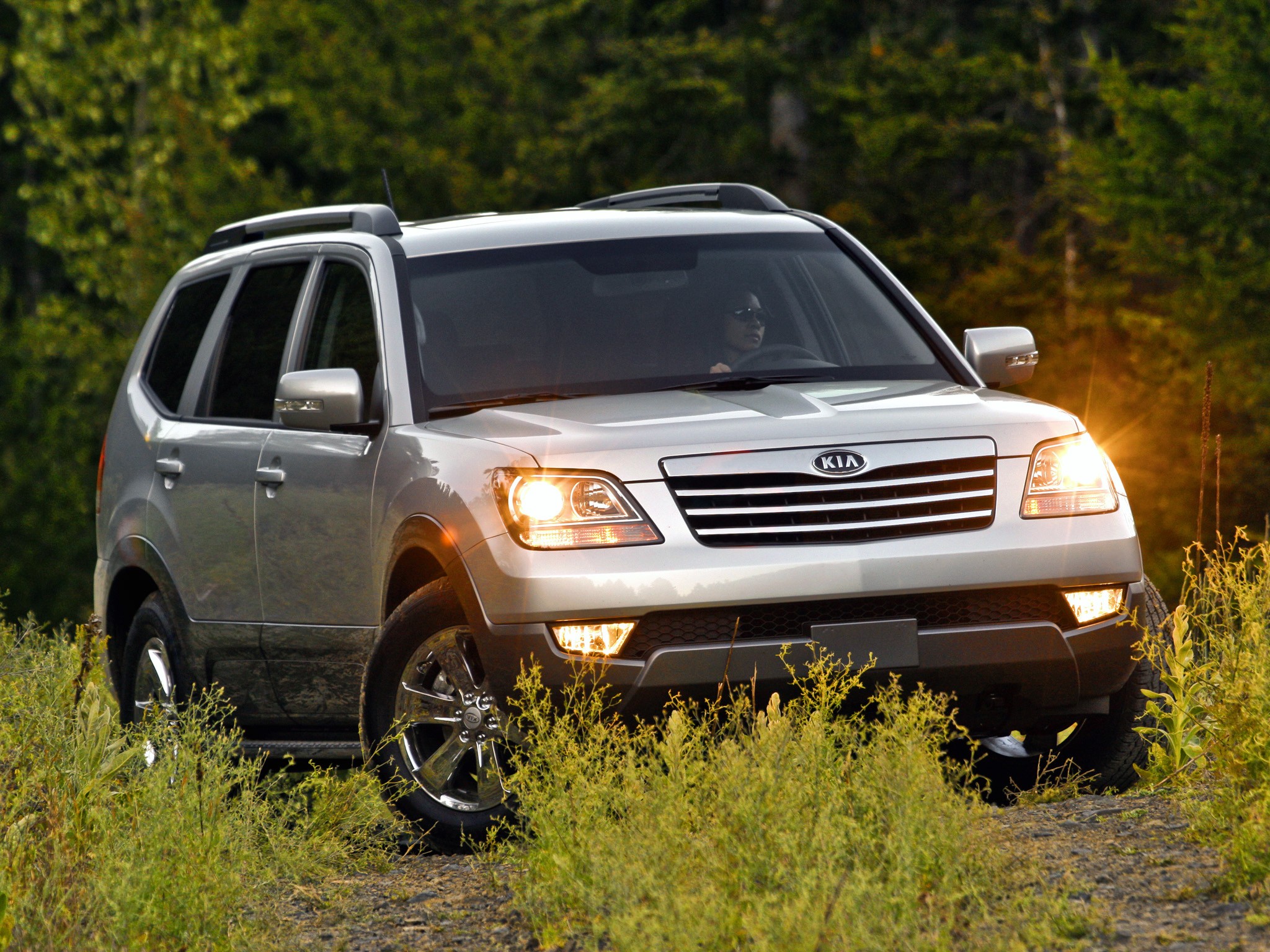 Kia Borrego / Mohave photo 28