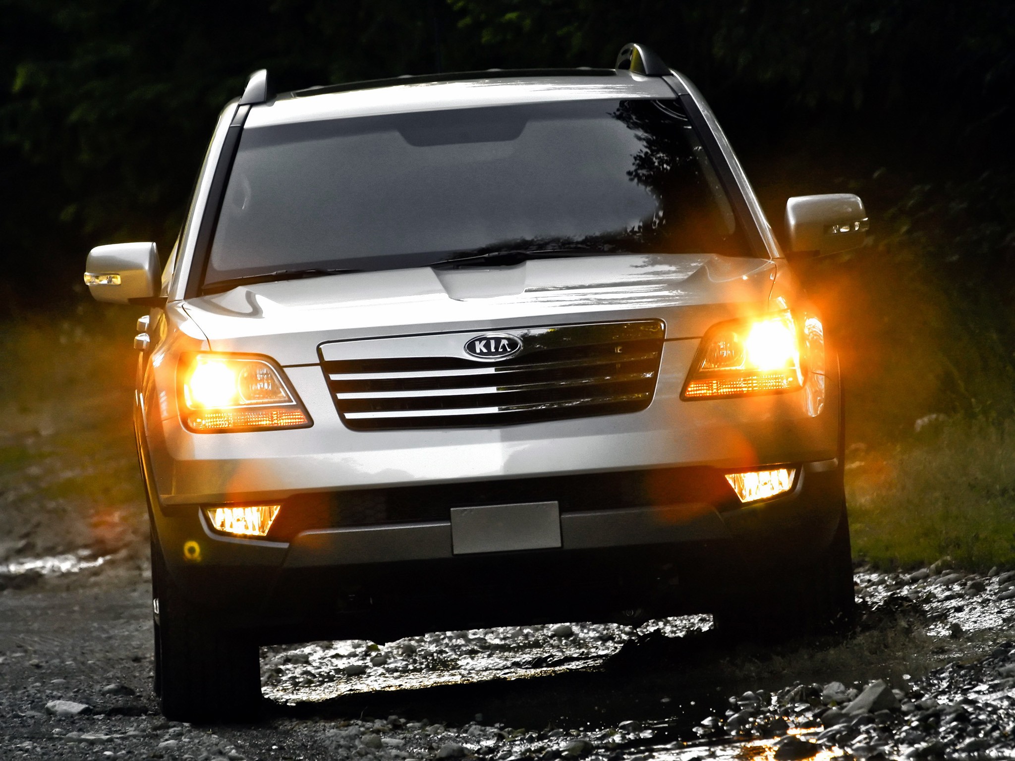 Kia Borrego / Mohave photo 32