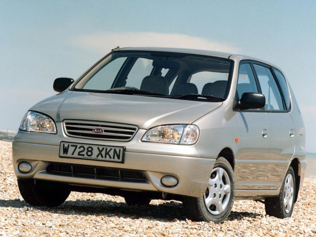 Kia Carens photo 4