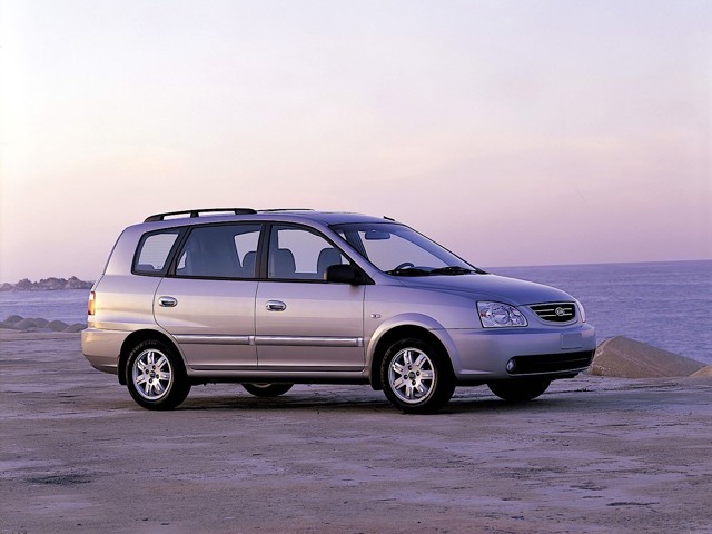 Kia Carens foto 11