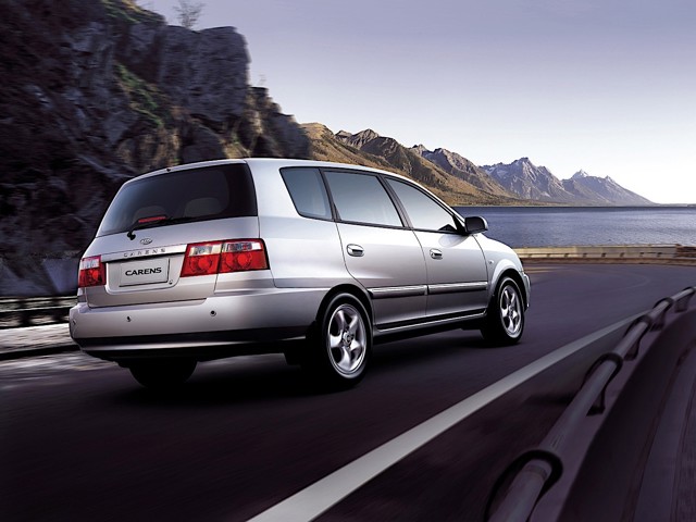 Kia Carens foto 16