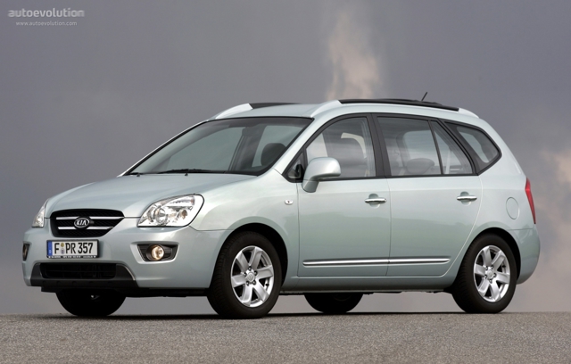 Kia Carens photo 1
