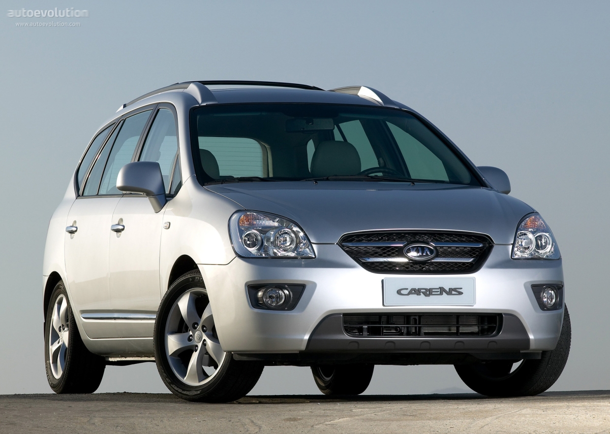 Kia Carens photo 3