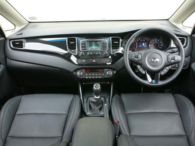Kia Carens foto 49