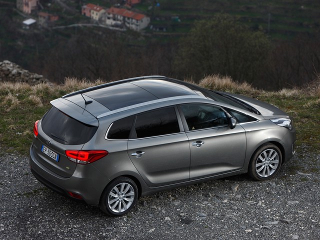Kia Carens foto 7