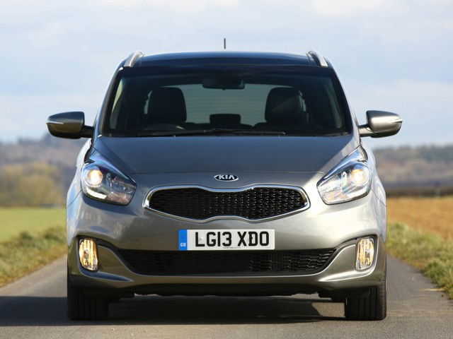 Kia Carens foto 17