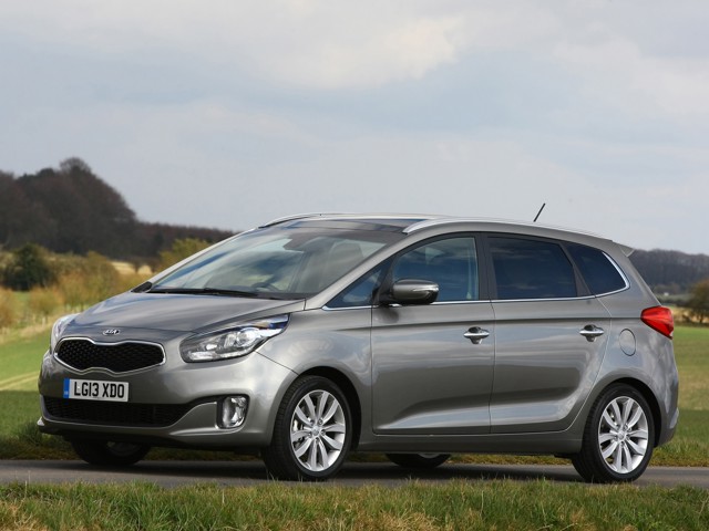 Kia Carens foto 19