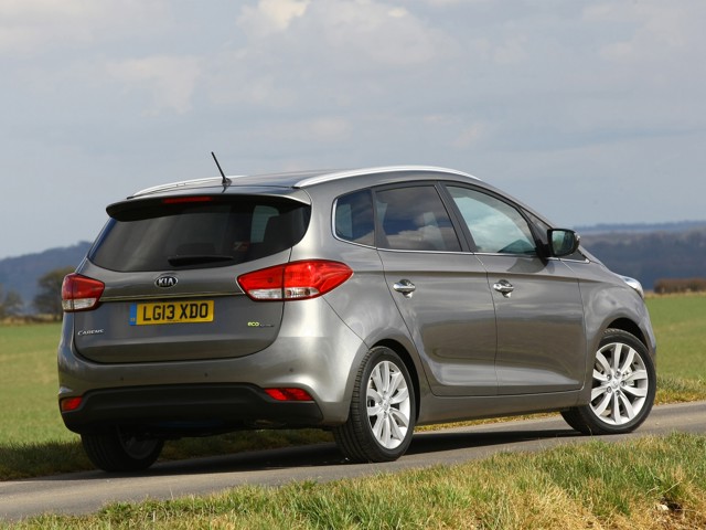 Kia Carens foto 23