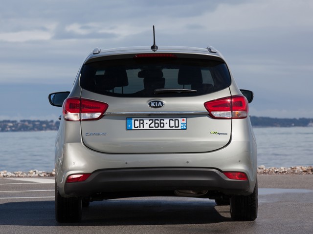 Kia Carens foto 36