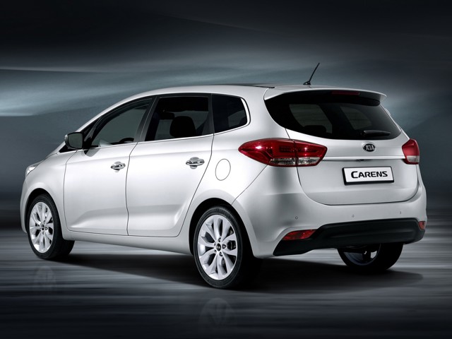Kia Carens foto 47