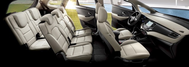 Kia Carens foto 29