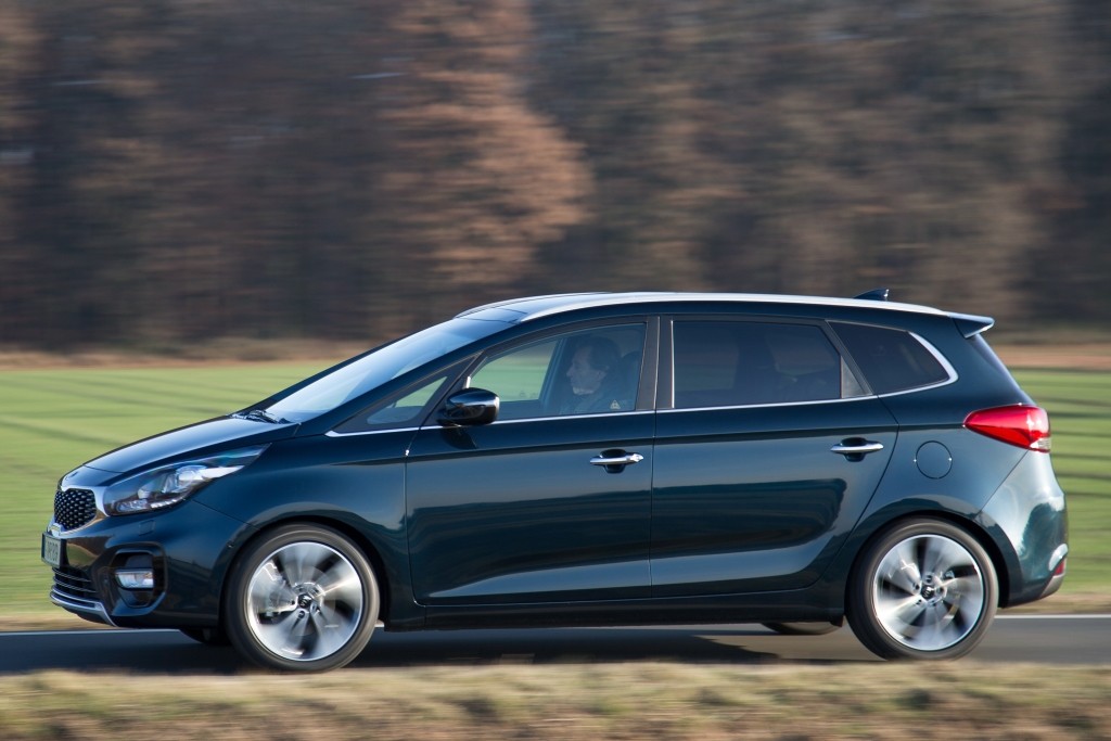 Kia Carens photo 14