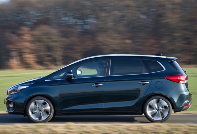Kia Carens foto 16