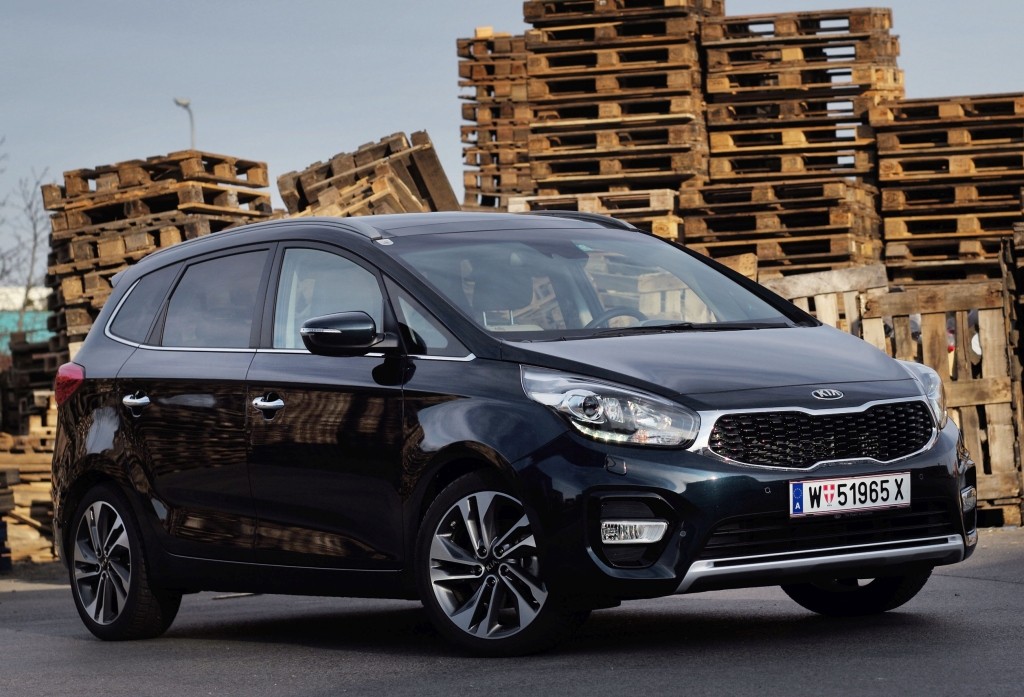Kia Carens photo 21