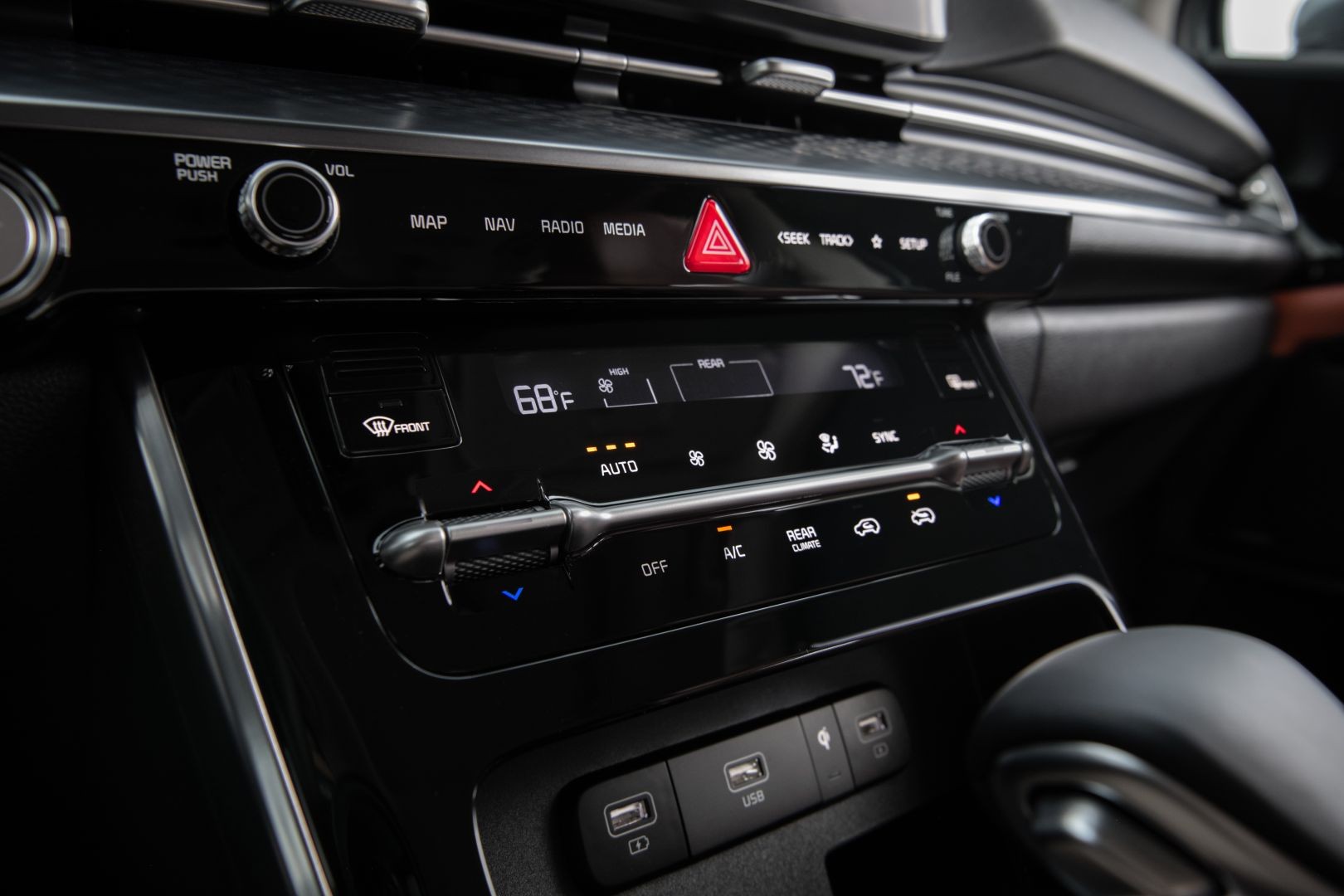 Kia Carnival / Sedona photo 54