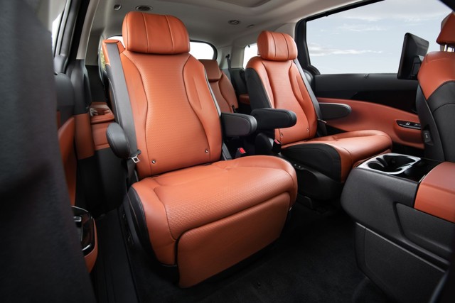 Kia Carnival / Sedona foto 56