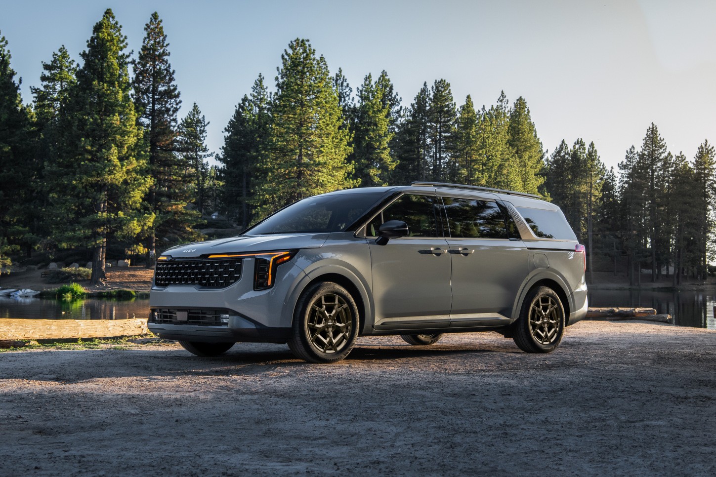 Kia Carnival / Sedona photo 7