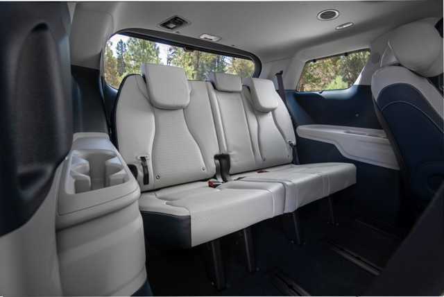Kia Carnival / Sedona foto 12